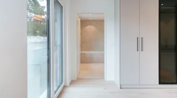 4.5-Zi.-Neubau mit 40 m² Balkon in Grenchen - Erstbezug