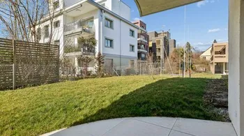 Neubau:2.5-Zimmer-Gartenwohnung mit privatem Aussenbereich in Oerlikon