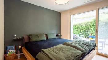 Moderne 3.5-Zimmer-Gartenwohnung mit grossem Aussenbereich, Toffen