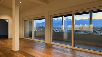 5.5-Zimmer-Dachwohnung mit Bergsicht in Heimberg - kaufen