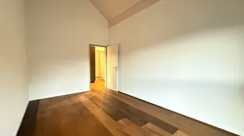 5.5-Zimmer-Dachwohnung mit Bergsicht in Heimberg - kaufen