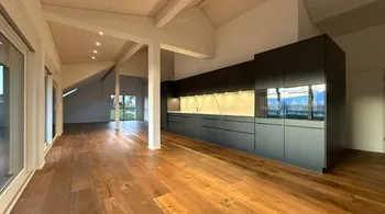 5.5-Zimmer-Dachwohnung mit Bergsicht in Heimberg - kaufen