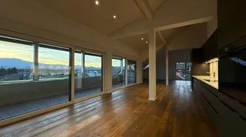 5.5-Zimmer-Dachwohnung mit Bergsicht in Heimberg - kaufen