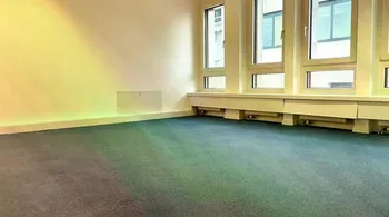 212 m² Bürofläche mit Fensterfront in Aarau mieten