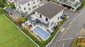 Modernes 5.5-Zi.-Einfamilienhaus mit Pool in Jonen kaufen