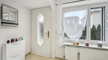 4.5-Zimmer-Reiheneckhaus mit Garten & Pool in Oberwil kaufen