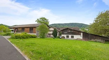 Mehrfamilienhaus mit 3 Einheiten, freie Aussicht in Schupfart