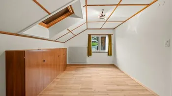 Mehrfamilienhaus mit 3 Einheiten, freie Aussicht in Schupfart