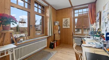 Zentrales Wohn-/Geschäftshaus mit 3 Wohnungen in Schöftland