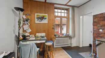 Zentrales Wohn-/Geschäftshaus mit 3 Wohnungen in Schöftland