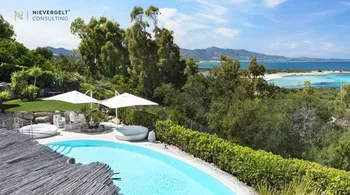 7-Zimmer-Villa mit Meerblick und Pool in San Teodoro kaufen