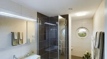 8.5-Zi.-Villa mit Pool & Einliegerwohnung in Oberentfelden