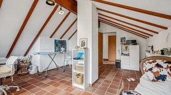 8-Zimmer-Haus mit Wintergarten und Panoramablick auf Gränichen & die Berge