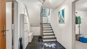 8-Zimmer-Haus mit Wintergarten und Panoramablick auf Gränichen & die Berge