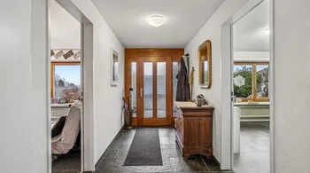 8-Zimmer-Haus mit Wintergarten und Panoramablick auf Gränichen & die Berge