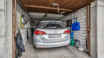 8-Zimmer-Haus mit Wintergarten und Panoramablick auf Gränichen & die Berge