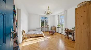 Jugendstilvilla in Reinach mit aussergewöhnlichem Parkgarten