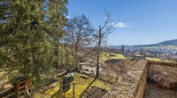 Jugendstilvilla in Reinach mit aussergewöhnlichem Parkgarten