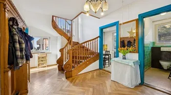 Jugendstilvilla in Reinach mit aussergewöhnlichem Parkgarten