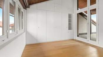 Grosszügiges Wohnen im 5½ Zimmer Reihenhaus in direkter Seenähe