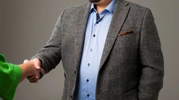 Frisch renovierte 4.5 Zi.-Wohnung direkt neben Kindergarten- & Grundschule