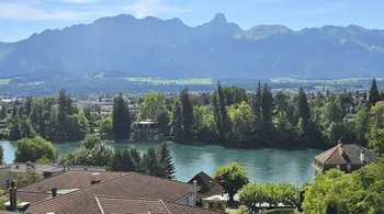 Exklusives Wohnen für junge Luxusliebhaber – ALLES ANDERS ALS 08/15