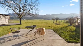 Freistehendes 3-Zimmer-Holzhaus mit Weitsicht in Galgenen