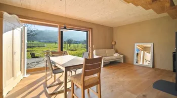 Freistehendes 3-Zimmer-Holzhaus mit Weitsicht in Galgenen