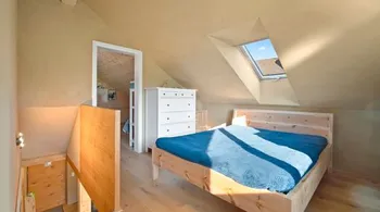 Freistehendes 3-Zimmer-Holzhaus mit Weitsicht in Galgenen
