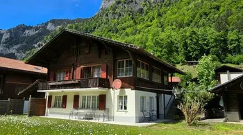 Investieren, wo andere träumen – Ihr AirBnB-Juwel im Berner Oberland