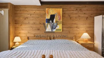 Chalet con terreno edificabile di 1387 m² e garage