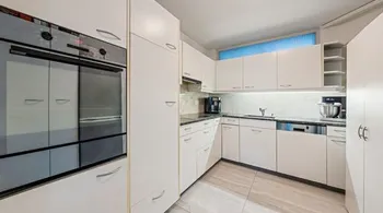 Greppen: 5.5-Zimmer-EG-Wohnung mit 35 m² Terrasse kaufen