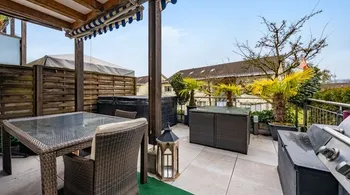 Greppen: 5.5-Zimmer-EG-Wohnung mit 35 m² Terrasse kaufen