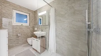 Greppen: 5.5-Zimmer-EG-Wohnung mit 35 m² Terrasse kaufen