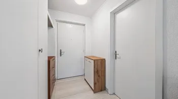 Greppen: 5.5-Zimmer-EG-Wohnung mit 35 m² Terrasse kaufen