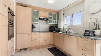 Helle 3.5-Zimmer-Wohnung mit Bergsicht in Pieterlen kaufen