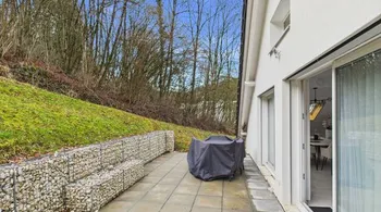 3-Familienhaus, saniert 2021, mit 2 Garagen in Trimbach