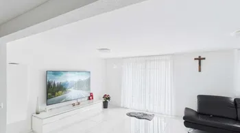 3-Familienhaus, saniert 2021, mit 2 Garagen in Trimbach