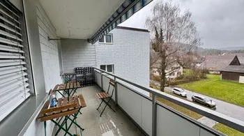 4-Zimmer-Wohnung mit Weitblick und 2 Balkonen in Villigen