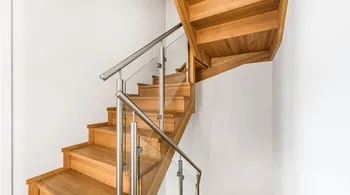 5.5-Zi.-Doppelhaushälfte, modern & ruhig, Lanzenneunforn