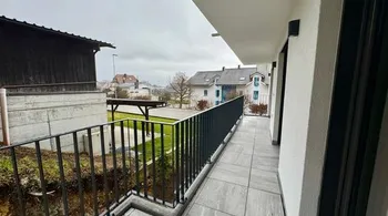 Neubau 3.5-Zi.-Wohnung mit Balkon in Oberbuchsiten mieten