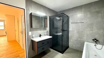 Neubau 3.5-Zi.-Wohnung mit Balkon in Oberbuchsiten mieten