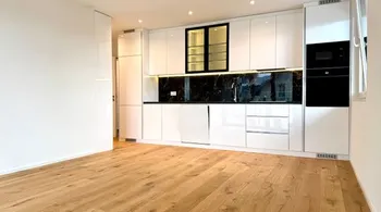 Neubau 3.5-Zi.-Wohnung mit Balkon in Oberbuchsiten mieten