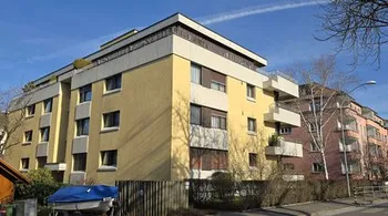 Helle 4.5-Zimmer-Wohnung mit Panoramabalkon in Bern Bümpliz – Ihr neues Zuhause mit Weitblick