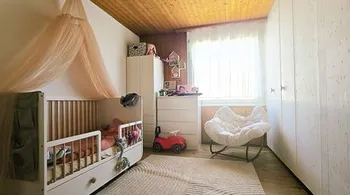 Helle 4.5-Zimmer-Wohnung mit Panoramabalkon in Bern Bümpliz – Ihr neues Zuhause mit Weitblick