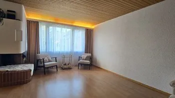 Helle 4.5-Zimmer-Wohnung mit Panoramabalkon in Bern Bümpliz – Ihr neues Zuhause mit Weitblick