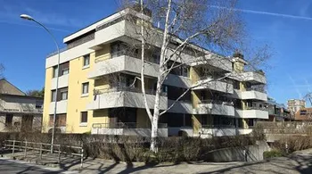 Helle 4.5-Zimmer-Wohnung mit Panoramabalkon in Bern Bümpliz – Ihr neues Zuhause mit Weitblick