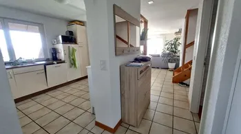 Helle 3.5-Zi.-Maisonette mit Balkon in Nuglar-St. Pantaleon