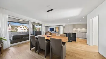 Helle 4.5-Zi.-Wohnung mit grosser Loggia in Romanshorn kaufen