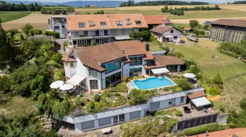 3.5-Zimmer-Terrassenwohnung mit Seesicht in Bellerive kaufen